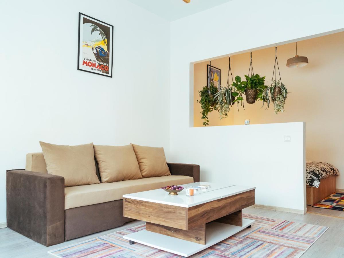 Central Old Town Studio - Historic Area Bucureşti Ngoại thất bức ảnh