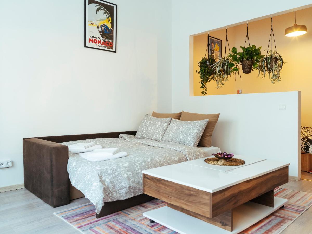 Central Old Town Studio - Historic Area Bucureşti Ngoại thất bức ảnh